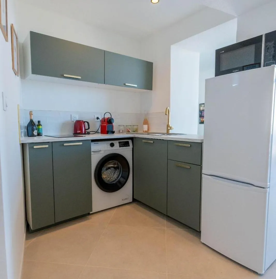 Destination Grasse ! Apartment France